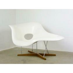 Vitra La Chaise, Charles en Ray Eames