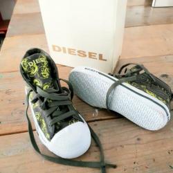 Stoere sneakers maat 31 Diesel