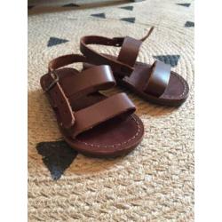 Sandalen Mockies maat 22