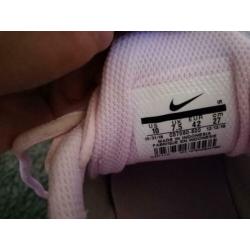 Tekoop nike air max maat 42 roze