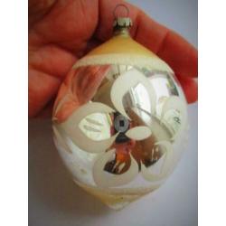 Kerst~Zilver kleur Kerstbal~Glas~Glazen Klassieke Vorm~Bloem