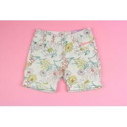 zgan LCKR short korte broek ecru met bloemenprint mt 110/116