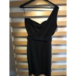 Zwarte one shoulder jurk van Jane Norman maat 38