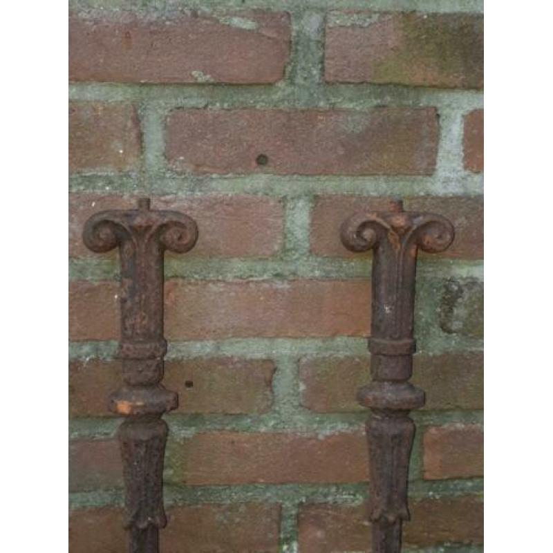 Antiek trapspijl spijl balustrade ornament gietijzer