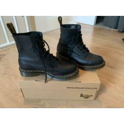 Dr Martens Pascal Virginia zacht leer Maat 37