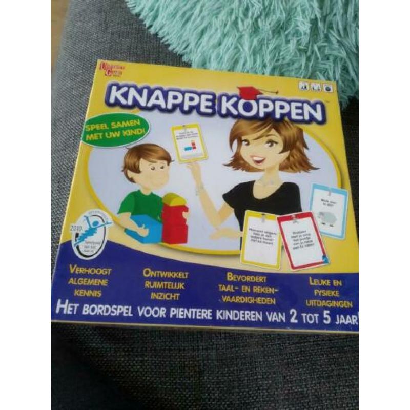 Knappe koppen bordspel