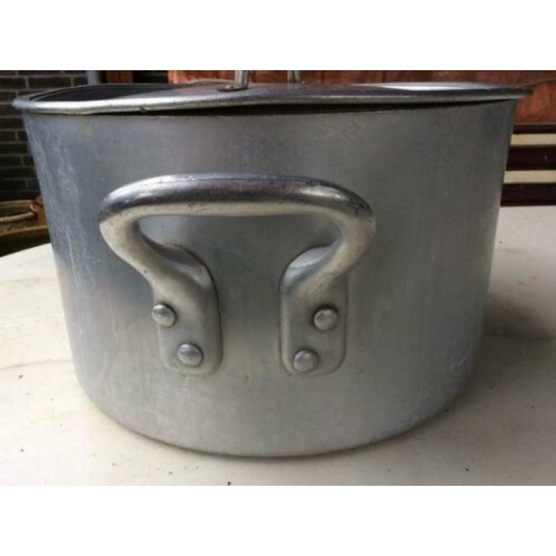 Grote 20 ltr. aluminium pan