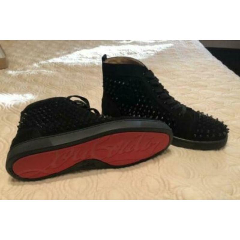 Louboutin High Top Zwart maat 39