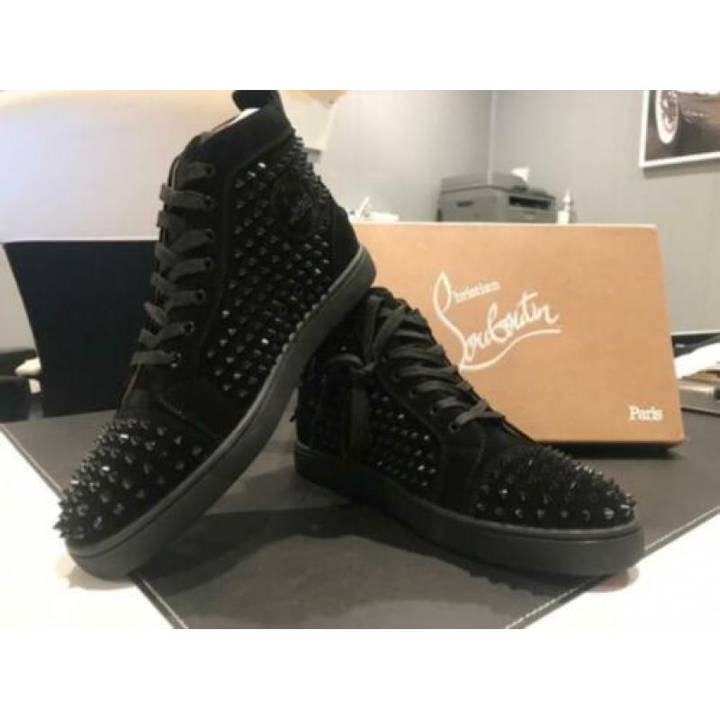 Louboutin High Top Zwart maat 39