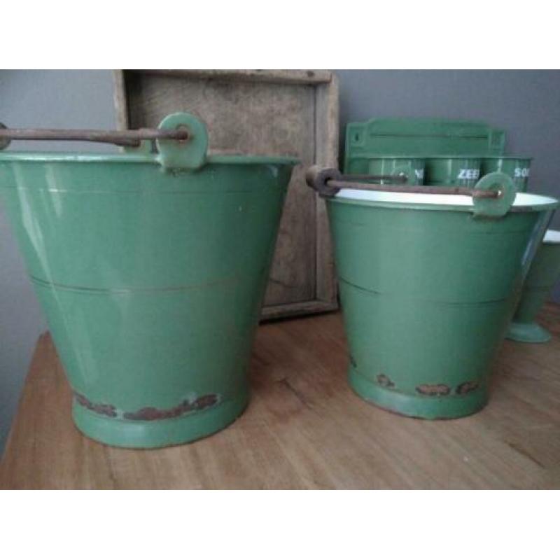 Oude brocante emaille emmer groen gouden biezen *Etage3*