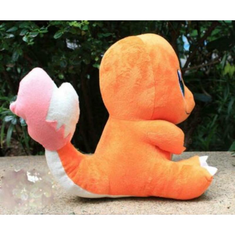 Nieuwe grote Pokemon Charmander knuffel van 29cm!