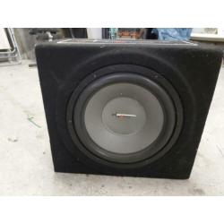 Geluidsinstallatie met subwoofer