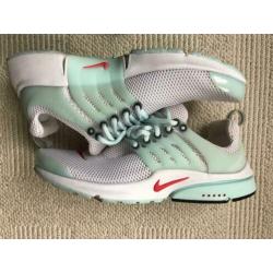 Nike Presto Unholy Cumulus mt M 44-45 Perfecte staat