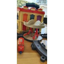 Chuggington huisje incl 6 treinen.