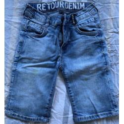 Korte broek / short van Retour maat 8 128/134