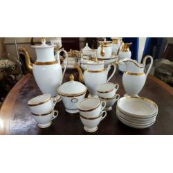 16 delig empire thee koffieservies, porselein Frankrijk 1820